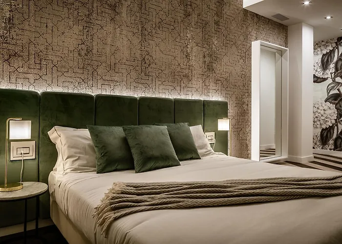 Birkin Marina Casa de hóspedes 4*